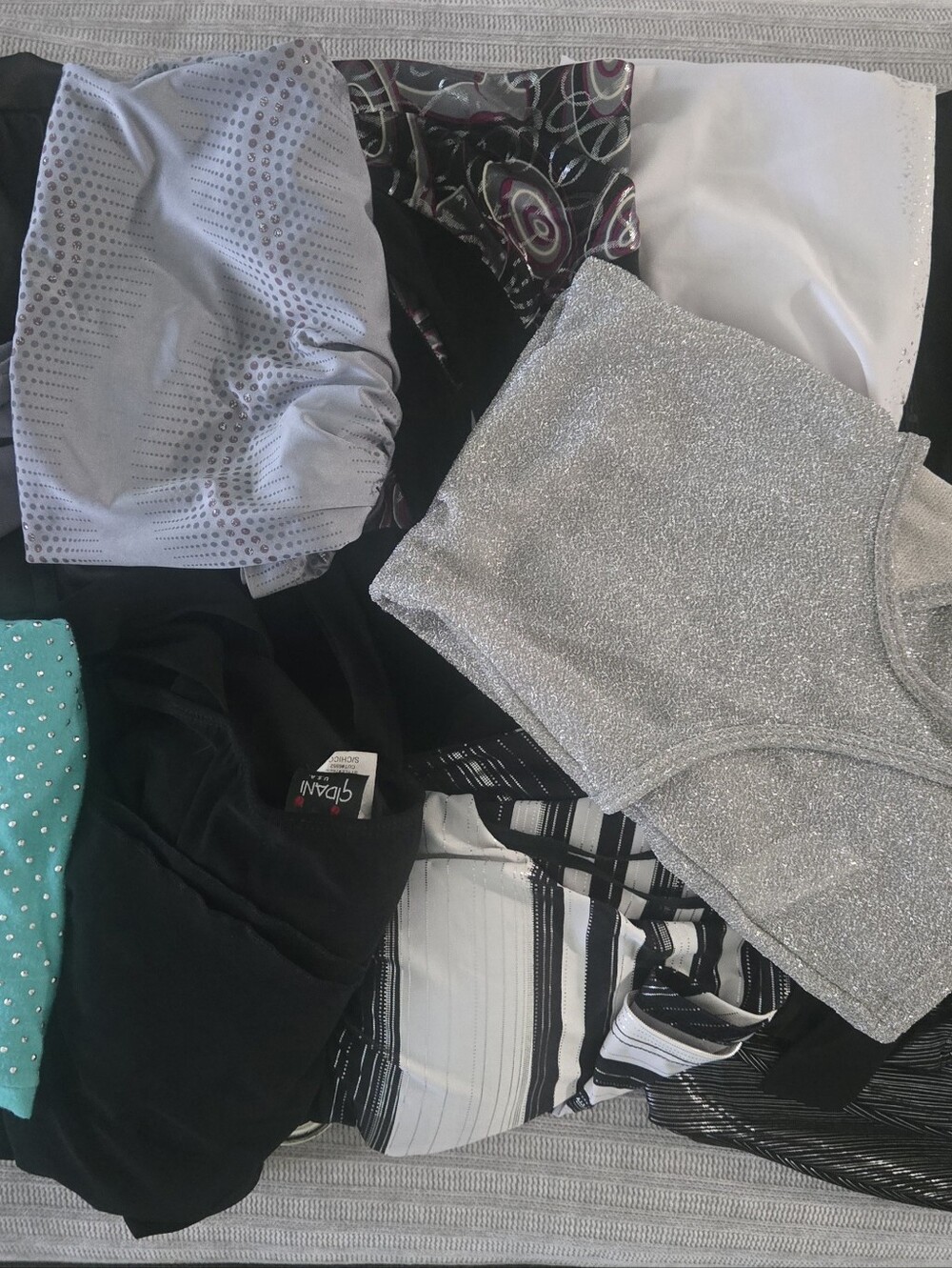 🖤You Pick Summer Top Bundle (5 For $25) MIX & MATCH FROM ANY 5 FOR $25 BUNDLE